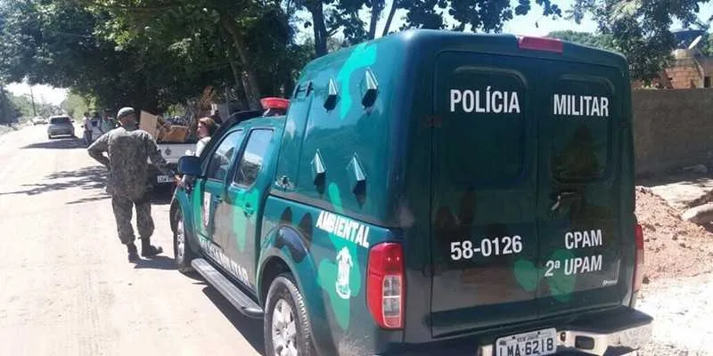 Homem chegou a ser detido pelos PMs acusado de construir um muro em área de preservação