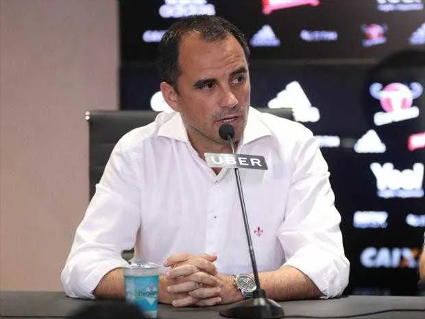 Caetano concedeu entrevista coletiva, ontem, no ‘Ninho’