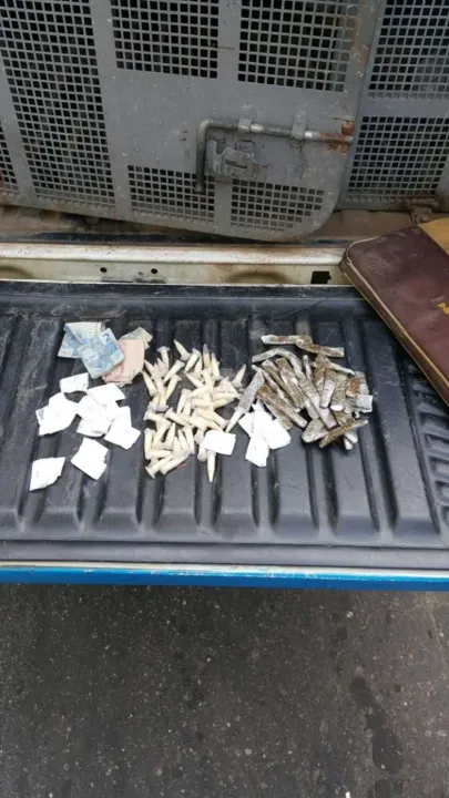 O homem integrava o tráfico de drogas da Favelinha, em Tribobó