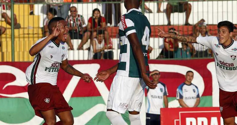 O zagueiro Nogueira e o atacante Pedro marcaram os gols do Tricolor contra o Madureira