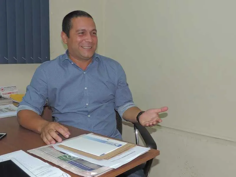 Sandro Almeida comemorou o apoio de dez vereadores para dar início da CPI da Cedae
