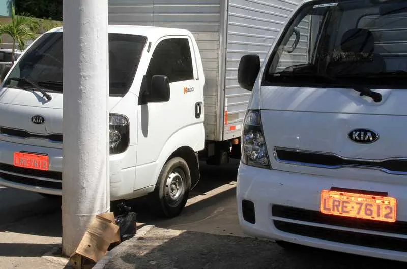 Os inspetores encontraram carga de móveis das Casas Bahia