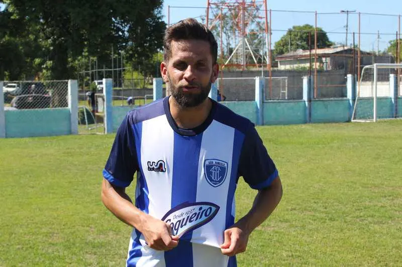 Nascido em SG atacante Jean espera brilhar novamente