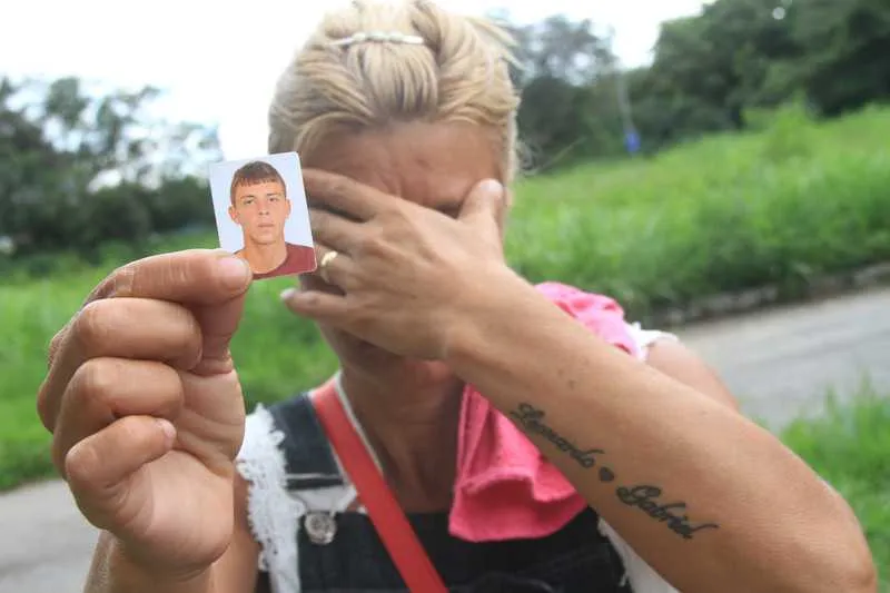Meirismar enterrou o filho no dia de seu aniversário de 48 anos