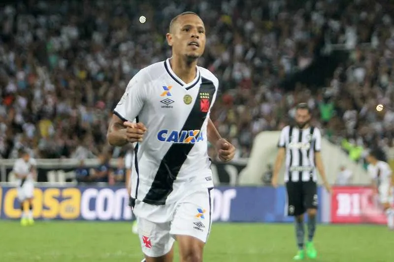 Após desencantar, Luis Fabiano quer buscar artilharia