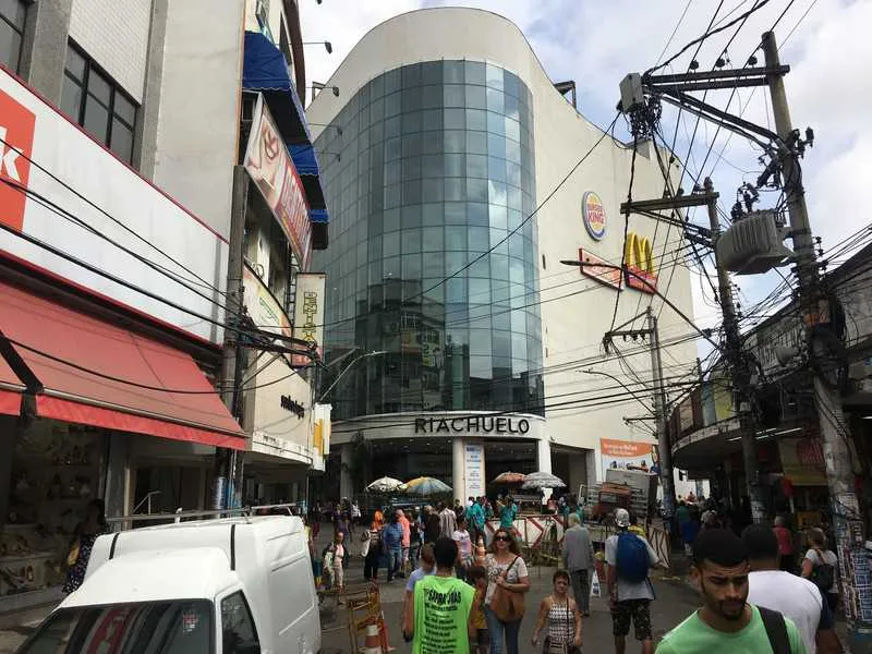 O Pátio Alcântara, em São Gonçalo, funcionará nesta sexta-feira em horário limitado: das 9 às 15h