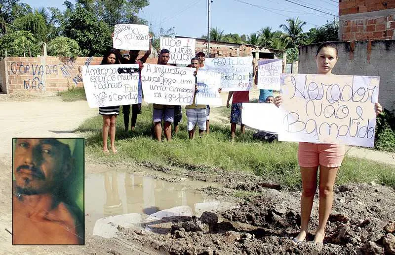  Familiares e amigos de Milton (detalhe) fizeram protesto para pedir justiça