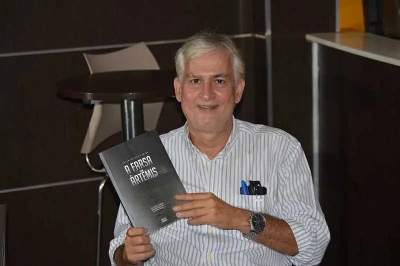 Celso Possas Junior criou a Editora Itapuca há apenas nove meses e já publicou quatro livros