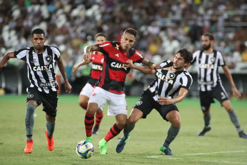 Rubro-Negro tem a vantagem do empate, enquanto o Alvinegro precisa de um vitória simples
