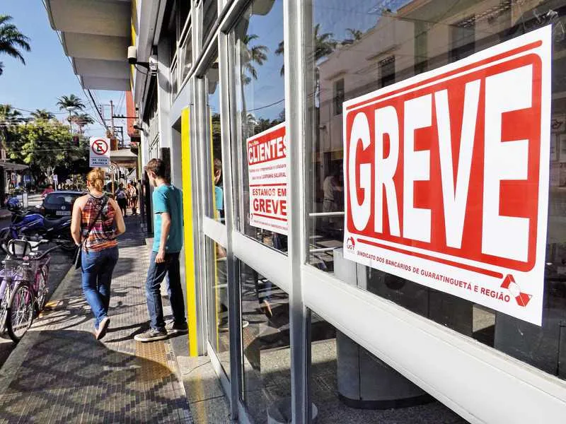 Diversas categorias já anunciaram a aderência à greve geral