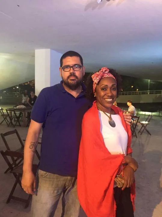 Rafael Massoto e Carolina Nunes


