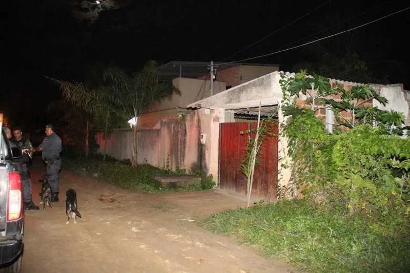 Oliveirito foi retirado do próprio carro e assassinado a tiros
