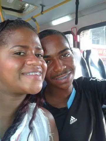 Ítalo, acusado de matar a esposa, em 2015 e outros dois homens foram presos em flagrante por PMs após roubarem um carro, no Rocha, na noite de quinta-feira