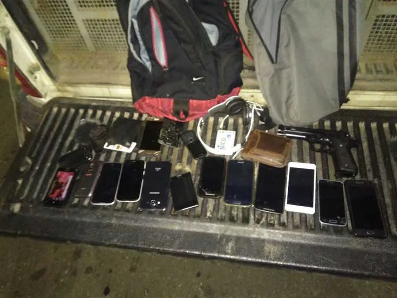 Diversos celulares roubados foram recuperados na ação