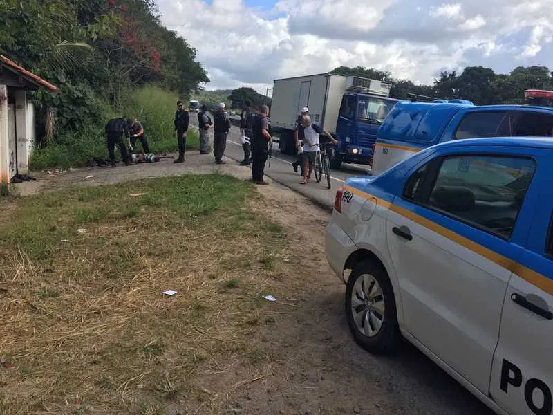 Vítima foi atingida por cinco disparos
