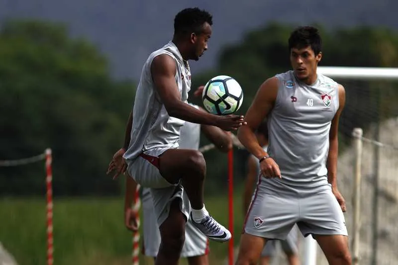 O volante Orejuela sentiu dores nas coxas e não encara o Grêmio