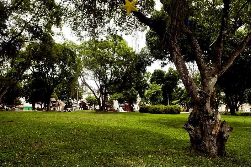 Praça Marechal Floriano, no Centro, vai receber festival de gastronomia de hoje a domingo