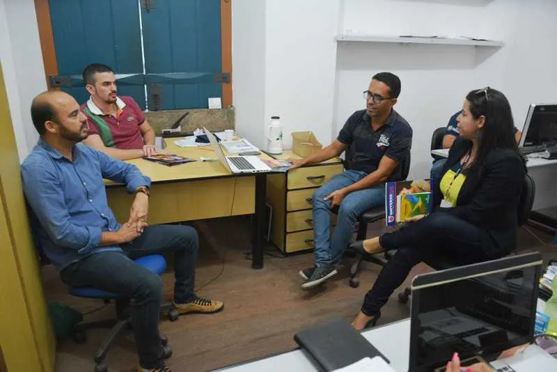  Representantes da Universo estiveram no Espaço Universitário para firmar acordo com a prefeitura