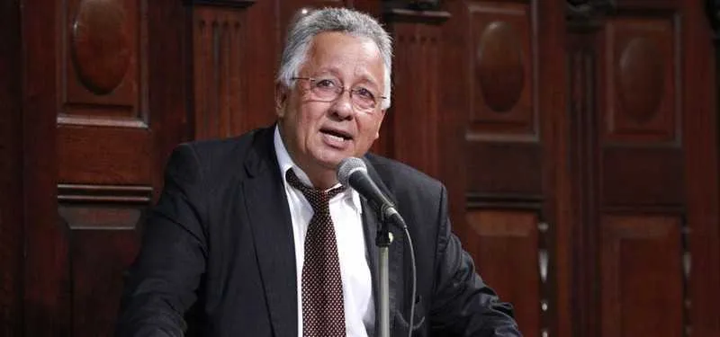 Dionísio Lins é o autor da lei que foi sancionada por Pezão
