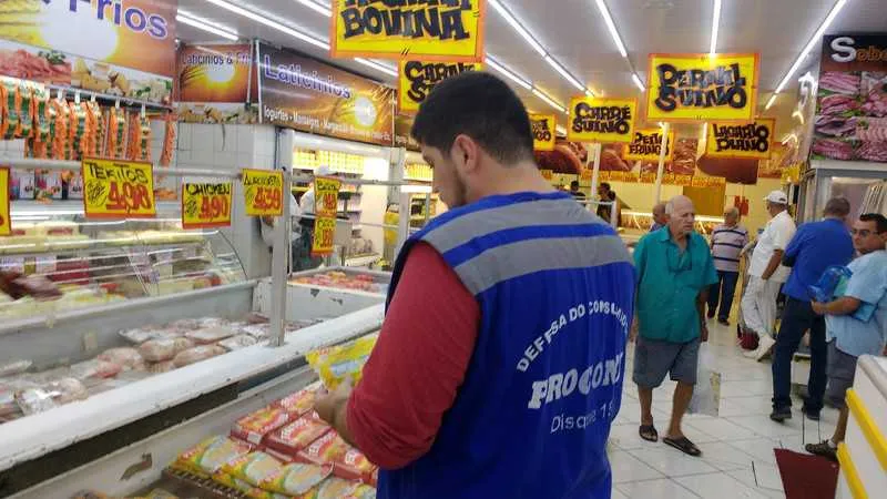O Rede Economia fora fiscalizado em março, mas os fiscais retornaram para verificar se irregularidades haviam sido sanadas 
