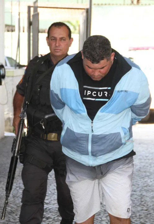 Uma falha na Divisão de Capturas e Polícia Interestadual (Polinter), que verifica as pendências judiciais dos presos, colocou o criminoso novamente nas ruas