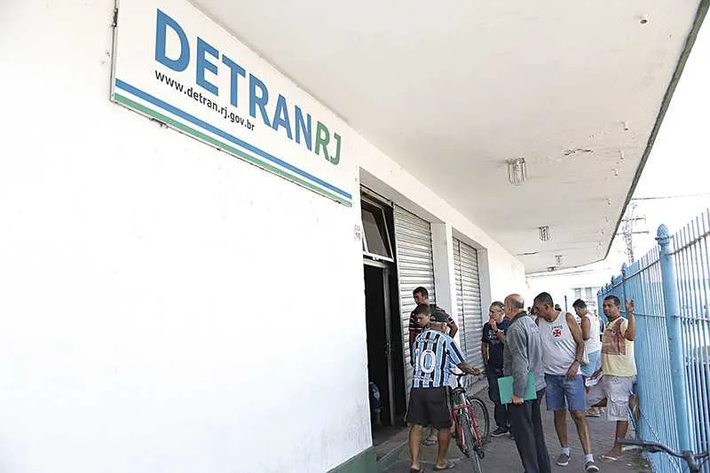 Os usuários tiveram que paralisar os serviços quinta-feira