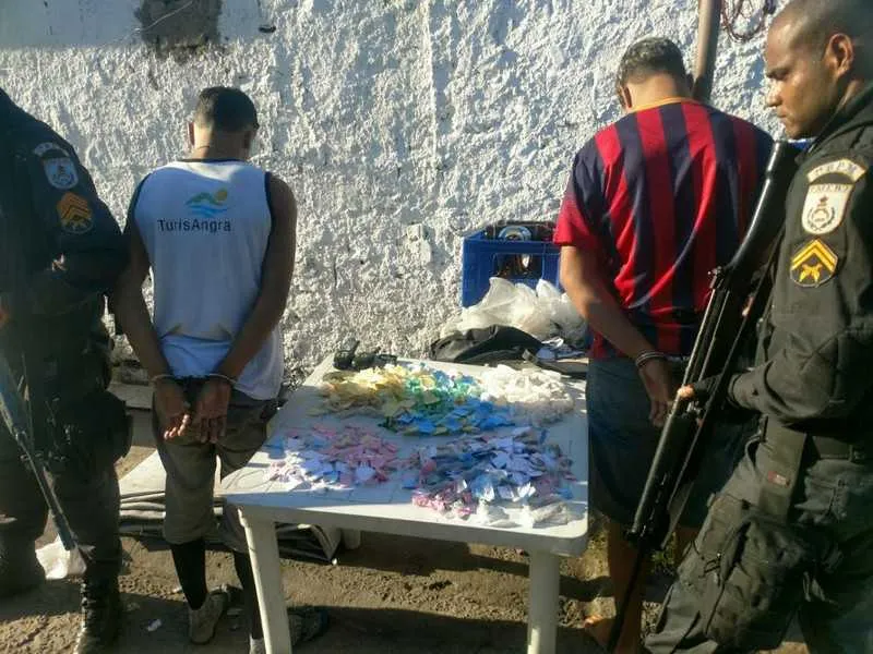 A ação acabou com saldo de um preso e um apreendido