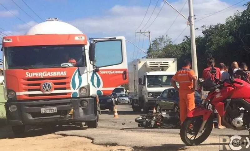 Adolescente chegou a ser socorrido, mas morreu no hospital