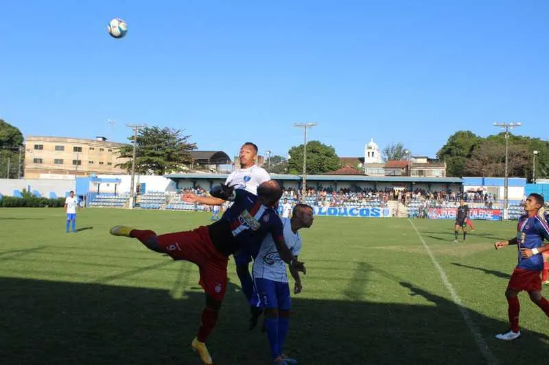 Os dois clubes de São Gonçalo não saíram do 0 a 0 no Alzirão