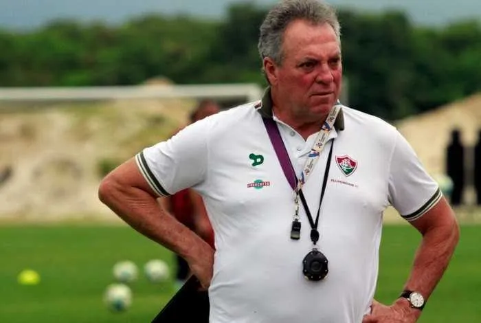 Por conta dos desfalques, o técnico Abel Baga coleciona problemas para a partida desta quinta