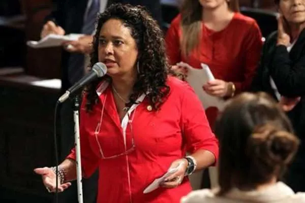 A Enfermeira Rejane constatou que há carência de unidades