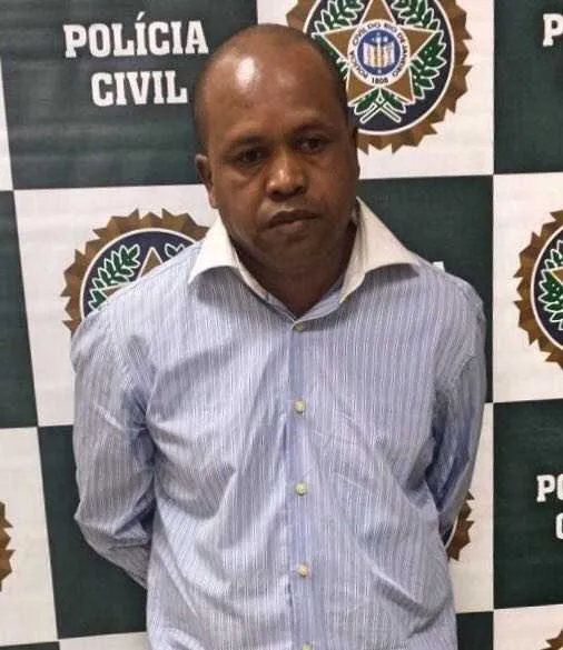 Sebastião é acusado de transportar sete fuzis que tinham como destino o Morro do Martins