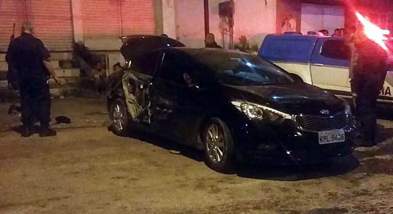 Imagem ilustrativa da imagem Dois jovens são presos após perseguição entre Niterói e São Gonçalo
