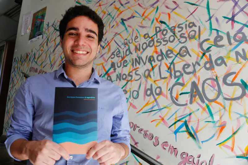 Francisco Graciolli lança 'Das Águas Humanas à Superfície' na próxima quinta (29)