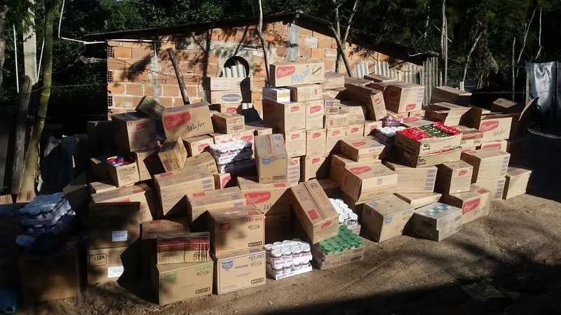 Dos cinco homens baleados na troca de tiros com a PM, um morreu ao dar entrada no Hospital Estadual Alberto Torres (Heat)