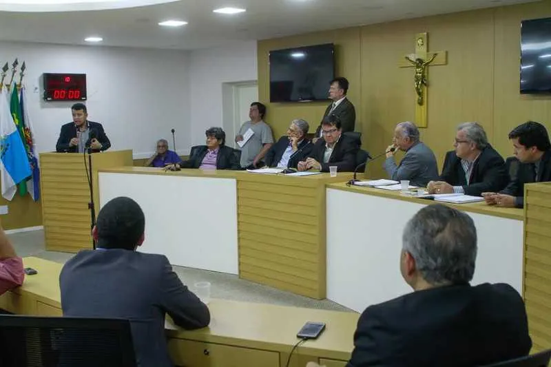 A Câmara Municipal de São Gonçalo entrou em recesso, mas apenas para as sessões plenárias