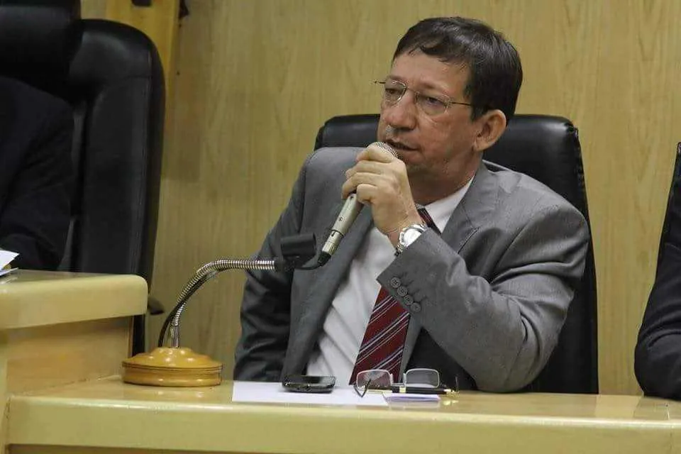 Nivaldo Mulim integra comissão que faz encontro com o secretário de Estado de Transportes, hoje