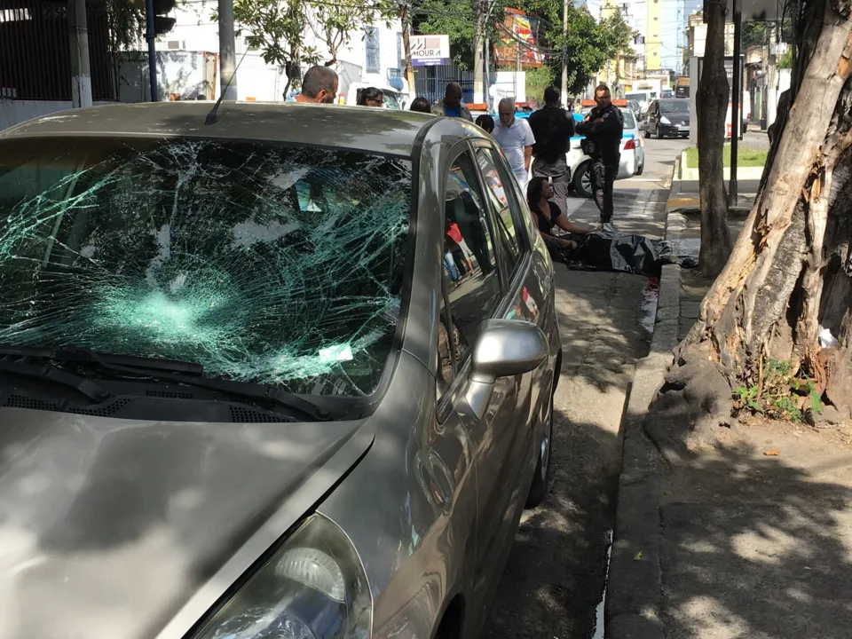 Vítima morreu na hora ao ser atingido por veículo de passeio