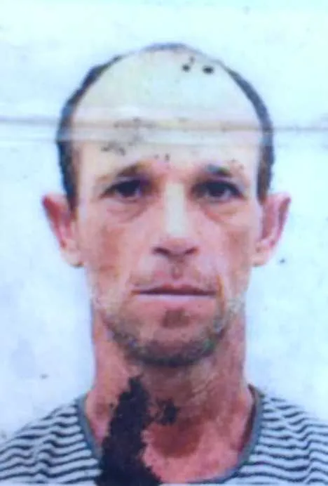 Imagem ilustrativa da imagem Homem é encontrado morto dentro de valão