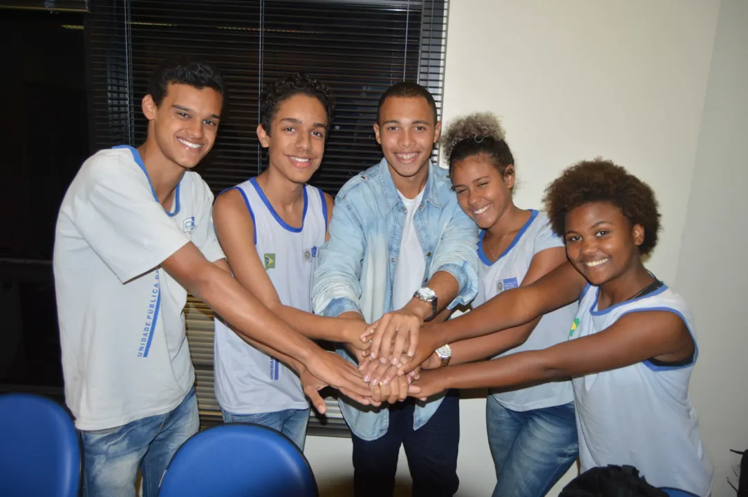 A ideia nasceu com a fundação do grêmio do Colégio Estadual Francisco de Paula Achilles esse ano