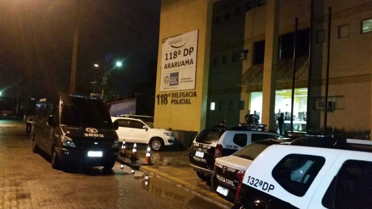 A investigação sobre a quadrilha, que já tem nove presos, é dos policiais da 118ª DP (Araruama)