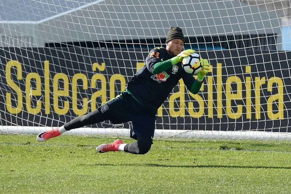 O goleiro Diego Alves crer que no Fla, terá chances de ir para Copa