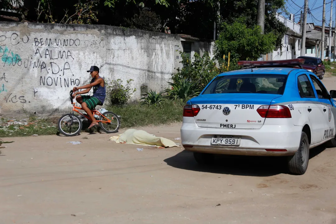 Imagem ilustrativa da imagem Mototaxista é morto a tiros enquanto trabalhava em SG