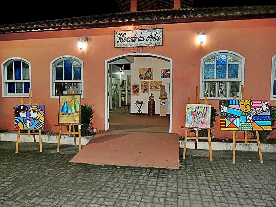 Evento é voltado a artistas locais e de fora do município