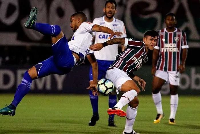 O jogo foi muito disputado, com as duas equipes marcando os gols ainda na primeira etapa