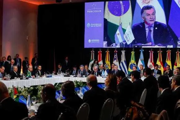 O presidente Temer participa da 50ª Reunião do Conselho do Mercado Comum e Cúpula do Mercosul e Estados Associados, em Mendoza, na Argentina