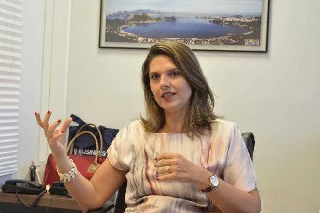 Giovanna disse que iluminação custa R$1,2 milhão por mês