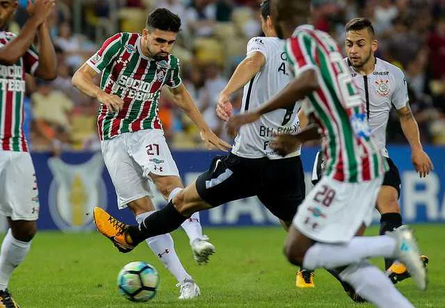 Mesmo com derrota, atacante Peu conseguiu se destacar em sua estreia no profissional do Tricolor