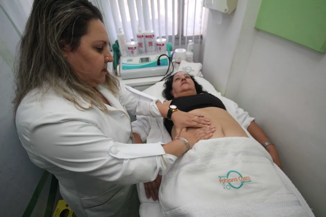 Procedimentos estéticos ajudam bastante a combater o incômodo problema