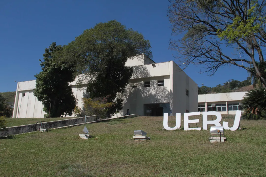 Universitários da FFP/Uerj, no Paraíso, ainda vão começar o primeiro semestre deste ano